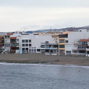 https://estudio-con-encanto-en-la-playa.in-canary-islands.com